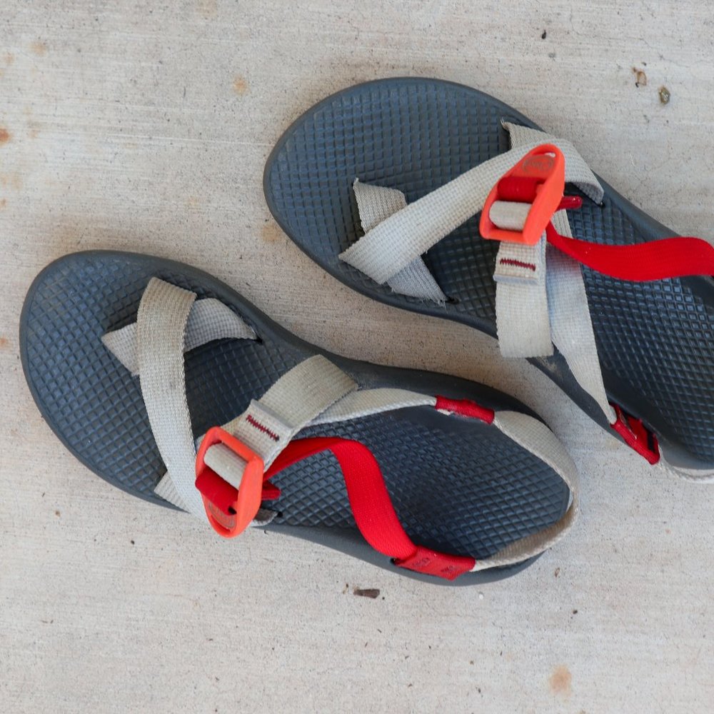 CHACO WOMEN'S Z/2 CUSTOM SANDAL SZ 6
